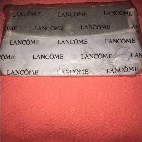 Lancome cosmetic bag - Picture 1 of 3